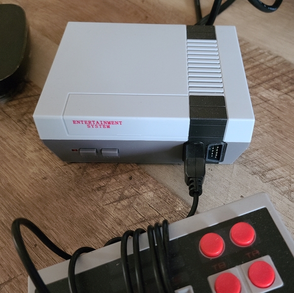 Classic Game Collection - Picture 2 of 2